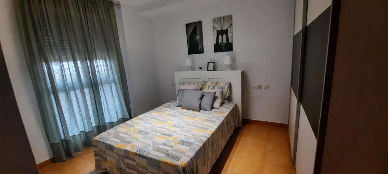 Apartamento Las Azaleas ตอร์ร็อกซ์ ภายนอก รูปภาพ